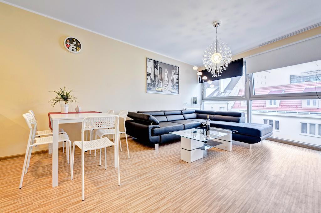 E Apartamenty Centrum Poznan Habitación foto